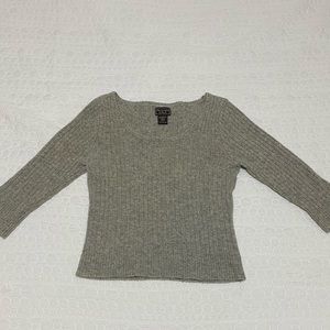 Gray Abercrombie & Fitch Sweater